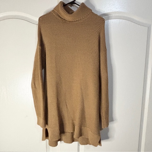 Lands' End Sweaters - Lands' End Classic Camel Turtleneck Sweater Chunky Oversized Knitted